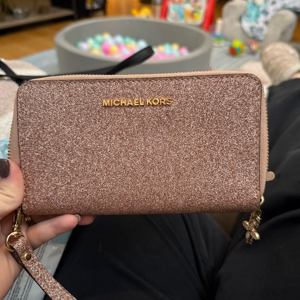 Michael Kors Glittery Rose Gold Wristlet
